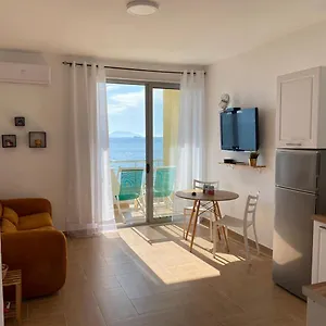 Modern In Lungomare, Apartament