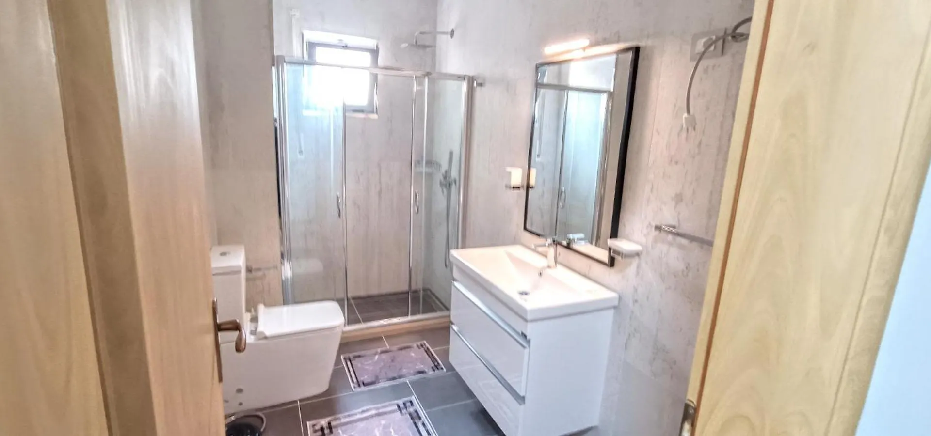 Adriatic Getaway Apartment Vlore