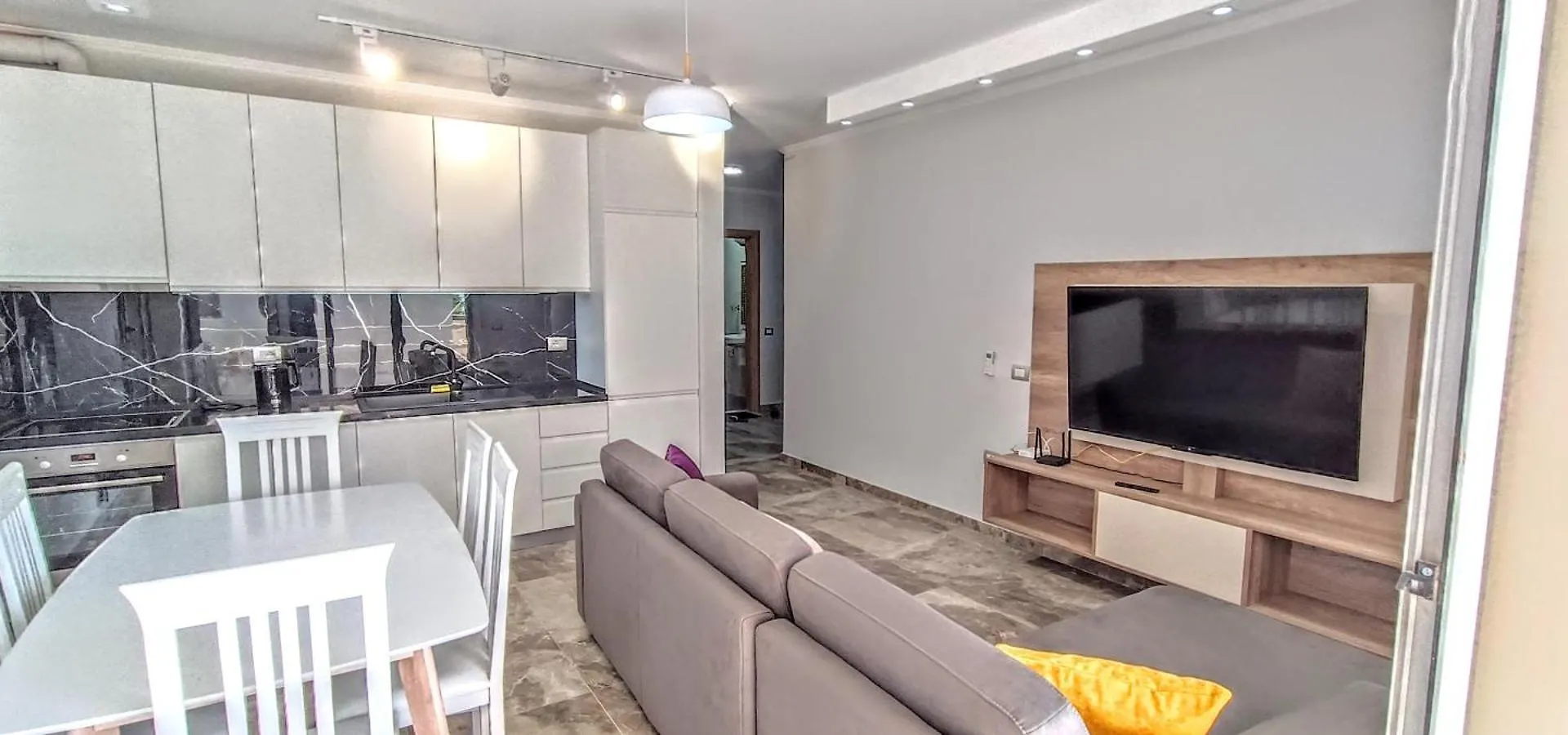 Adriatic Getaway Apartment Vlore